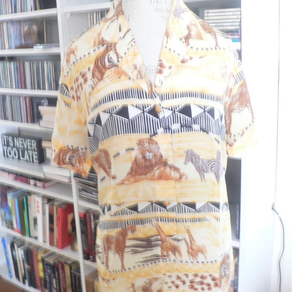 ESCADA SILK SAFARI CAMP SHIRT - 36